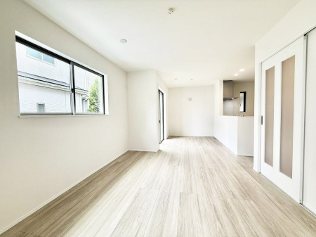 ���r���O ���������났�ƏΊ炪�W�܂�A�S���܂郊�r���O