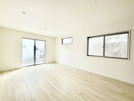 ���̑����� �������Ƒ��̏Ί炪���ӂ��A���났�̋��