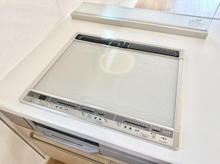 ���̑����� �ݔ���IH�N�b�L���O�q�[�^�̓L�b�`�����肪�A�c���Ȃ炸�������y����