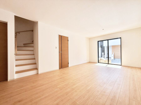 ���r���O ���������C�ɓ���̏ꏊ�ŁA�̂�т�Ƃ������Ԃ�