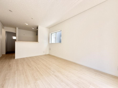 ���r���O ���������났�ƏΊ炪�W�܂�A�S���܂郊�r���O