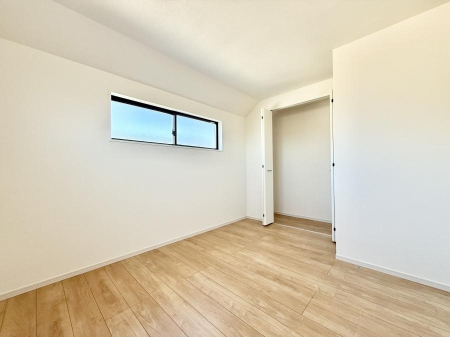 ���̑����� �������D��ŉ��₩�Ȏ��Ԃ��������