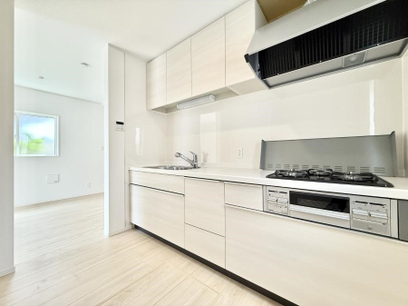 �L�b�`�� ���������y���݂ƐH�ׂ�K����͂���L�b�`��