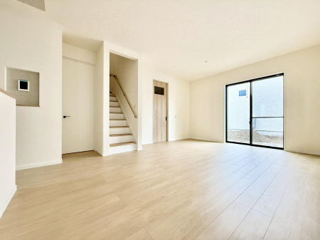 ���r���O ���������ƕ���������A�����b�N�X�ł�����