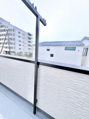 �o���R�j�[ ������ �G�߂̈ڂ낢����������J���I�ȋ�Ԃł�