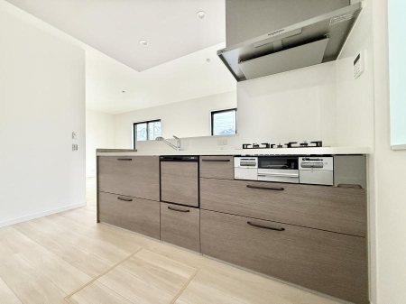 �L�b�`�� �����������������Ɗy�����Ȃ�A���K�ȃL�b�`�����