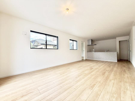 ���r���O ���������났�ƏΊ炪�W�܂�A�S���܂郊�r���O