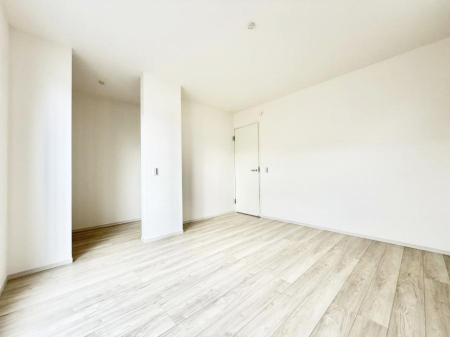 ���̑����� �������D��ŉ��₩�Ȏ��Ԃ��������