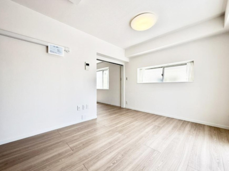 ���̑����� �������Ƒ��̏Ί炪���ӂ��A���났�̋��