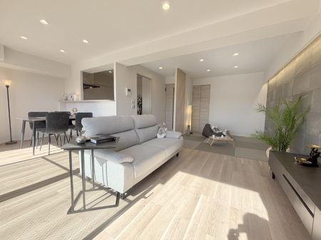 ���r���O ���������ƕ���������A�����b�N�X�ł�����