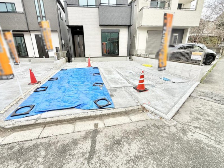  �O�ρ��J�[�X�y�[�X�L