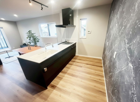 �L�b�`�� ���������y���݂ƐH�ׂ�K����͂���L�b�`��