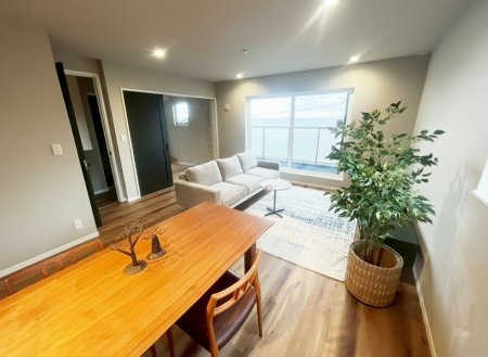 ���r���O ���������S�n�̂����A���z�̃��r���O