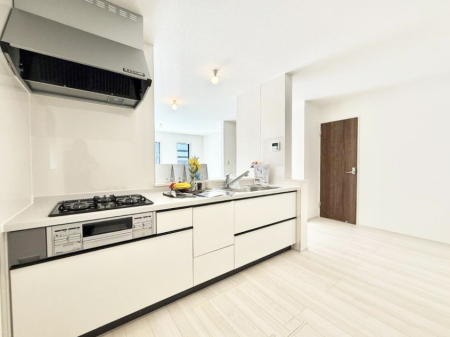 �L�b�`�� �������Ƒ����J��[�߂�A������̂���L�b�`��