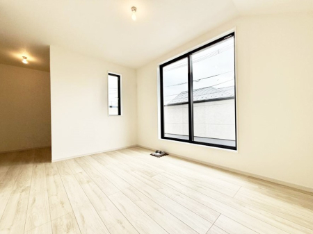 �q������ �������v���C�x�[�g��ԂƂ��ĐÂ��ŗ�������������񋟂��Ă���܂�