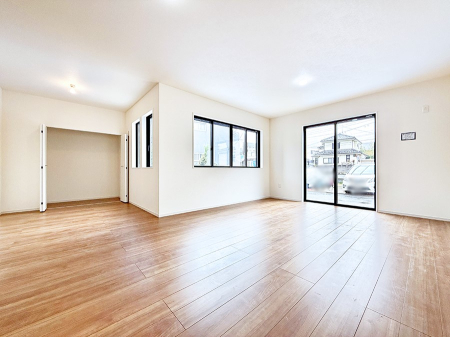 ���̑����� �������Ƒ��̏Ί炪���ӂ��A���났�̋��