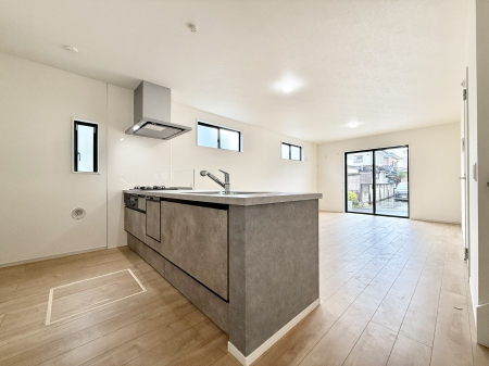 �L�b�`�� ���������y���݂ƐH�ׂ�K����͂���L�b�`��