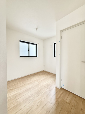 ���r���O ���������났�ƏΊ炪�W�܂�A�S���܂郊�r���O