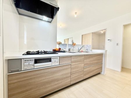 �L�b�`�� �������V���v���Ŕ������S�n�悢���Ԃ𐶂ރL�b�`�����