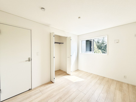 ���̑����� �������D��ŉ��₩�Ȏ��Ԃ��������