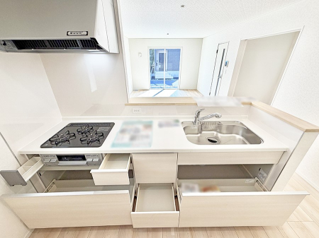 �L�b�`�� �������A�C�f�A�L����A�N���G�C�e�B�u�ȗ������