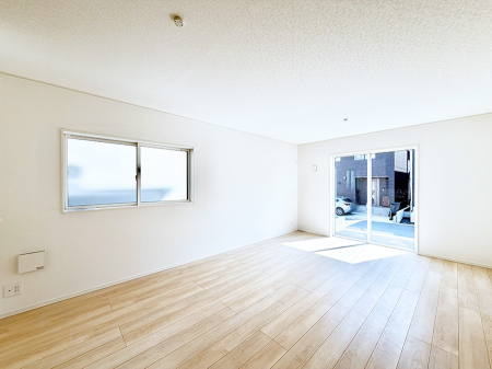 ���r���O ���������났�ƏΊ炪�W�܂�A�S���܂郊�r���O