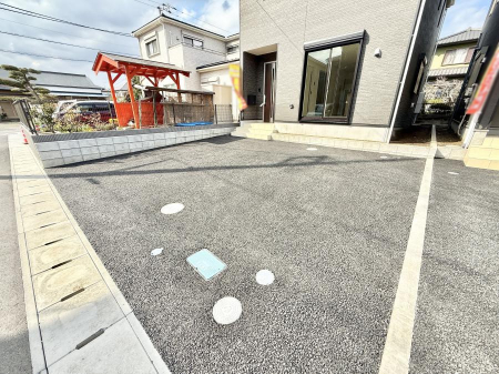  �O�ρ������̒��Ԃ����K��