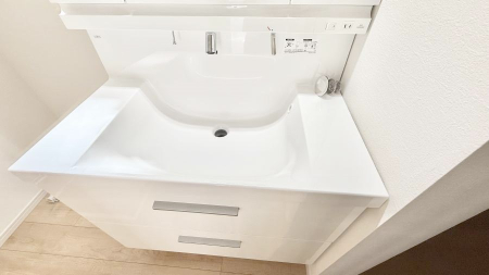 ���̑����� �ݔ����ׂ��������܂Ő􂢂₷���֗��ȃn���h�V�����[�t��