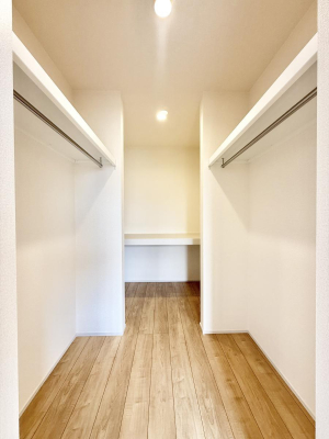 ���[ ����