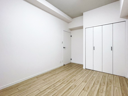 �q������ �������v���C�x�[�g��ԂƂ��ĐÂ��ŗ�������������񋟂��Ă���܂�