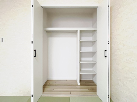 ���[ ����