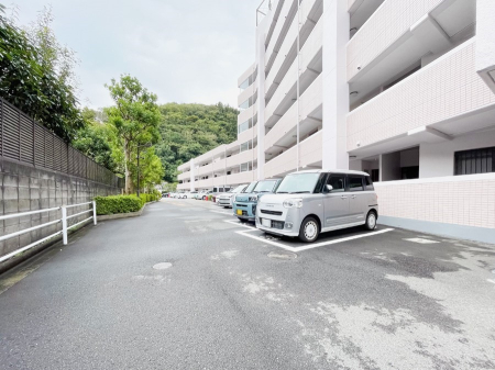 ���ԏ� �O�ρ����K�Ȓ��ԃX�y�[�X�ň��S