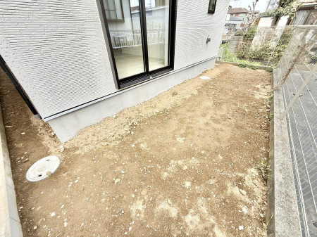 ���̑� �O�ρ��~�n���ɂ�Ƃ肠��΂̃X�y�[�X������A���₩�ȕ��͋C�ł�