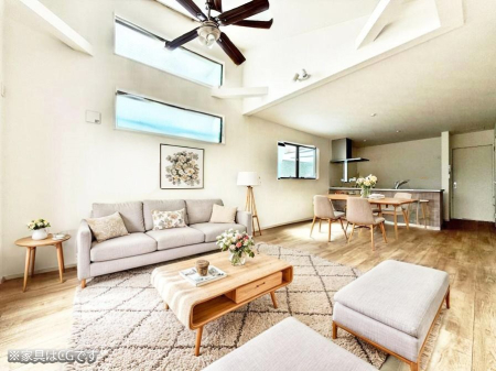 ���r���O ���������R�Ɖ�b�����܂��A�S�n�悢�ЂƂƂ�