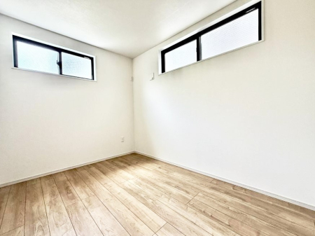 ���̑����� �����������������F�����̂������ŉ��₩�Ȏ��Ԃ��y���߂܂�