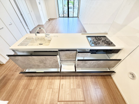 �L�b�`�� �������A�C�f�A�L����A�N���G�C�e�B�u�ȗ������