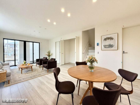 ���r���O ���������R�Ɖ�b�����܂��A�S�n�悢�ЂƂƂ�