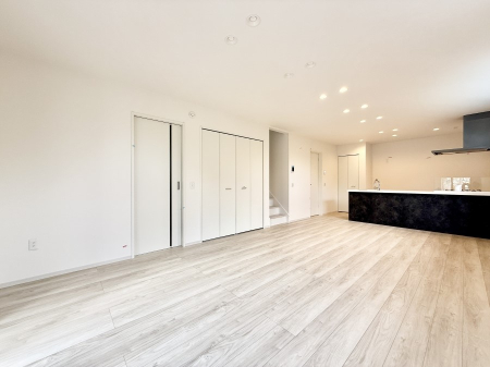 ���r���O ���������C�ɓ���̏ꏊ�ŁA�̂�т�Ƃ������Ԃ�