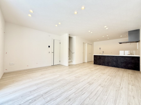 ���r���O ���������ƕ���������A�����b�N�X�ł�����