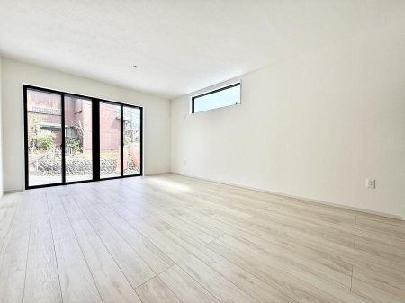 ���̑����� �������ӂƂ����u�ԂɍK����������A�S�n�悢�ꏊ