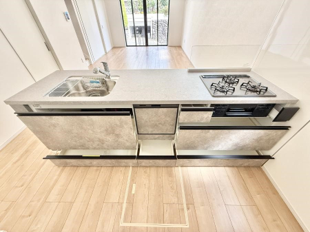 �L�b�`�� �����������������Ɗy�����Ȃ�A���K�ȃL�b�`�����