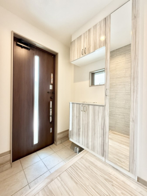 ���� ����