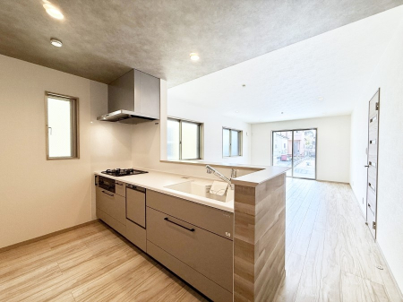 �L�b�`�� ����