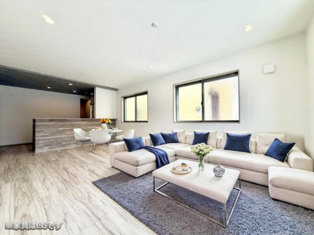 ���r���O ����