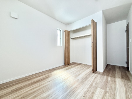 �q������ ����