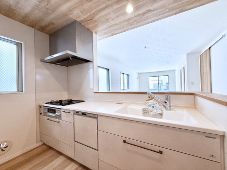 �L�b�`�� ����