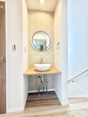 ���ʑ�E���ʏ� �������Z�J���h���ʂ���I�Ƒ��݂�Ȃ��g���₷���z�u�ł�