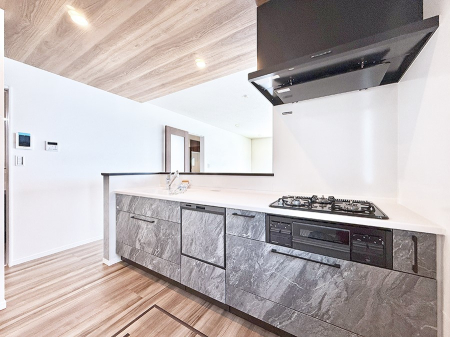 �L�b�`�� ���������������̖��@��������A���ʂȃL�b�`��