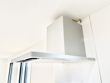 ���̑����� �ݔ����������̏��C����������C��ɗU������A�����I�ɔr�����ł��܂��B