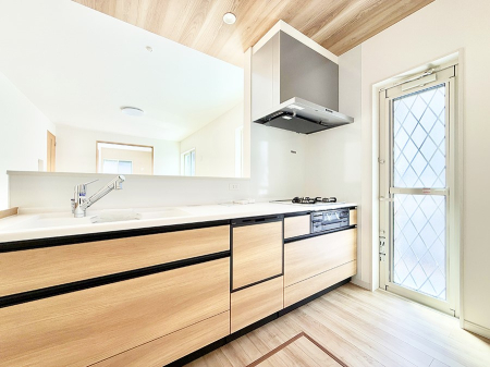 �L�b�`�� �������L���C�ɕЕt���A�g���₷���L�b�`��